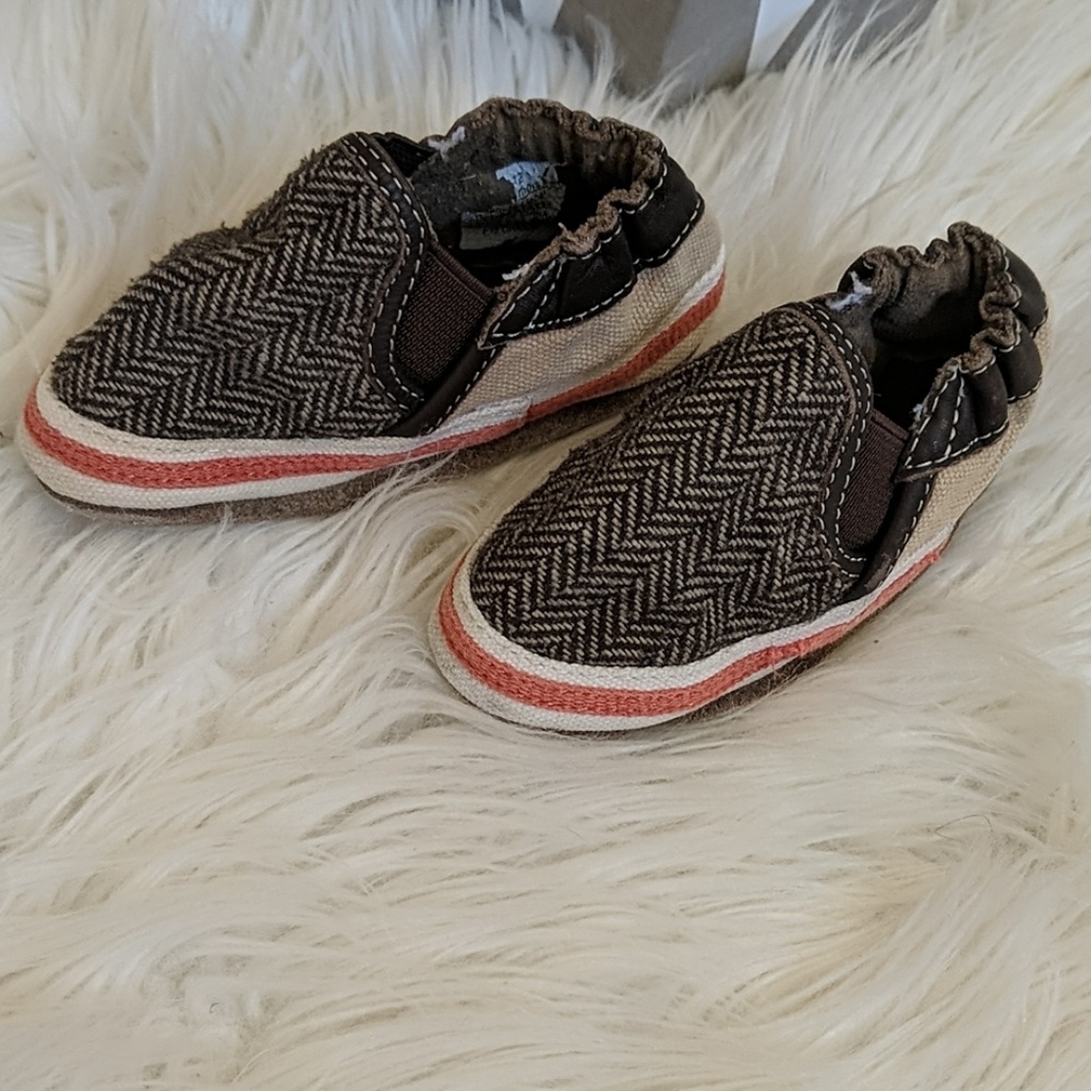 Robeez Shoes - Picture 2 of 4